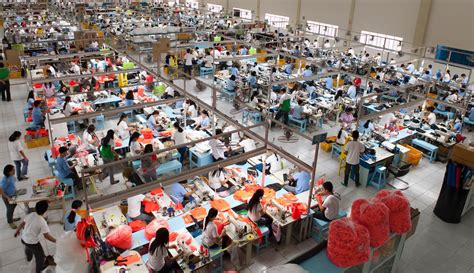 Bataan factories hiring over 1,000 .